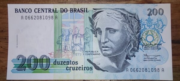 200 cruzeiros 89